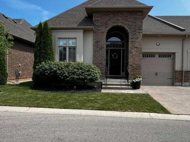 63 3232 MONTROSE ROAD