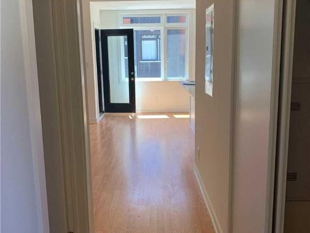 63 370B Red Maple Road, Richmond Hill | 2Beds/3Bath, Townhouse, $2,850/mo | Condos. Ca