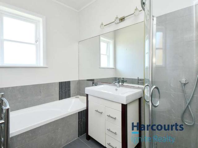 63 Te Kawa Road, Greenlane, Auckland City
