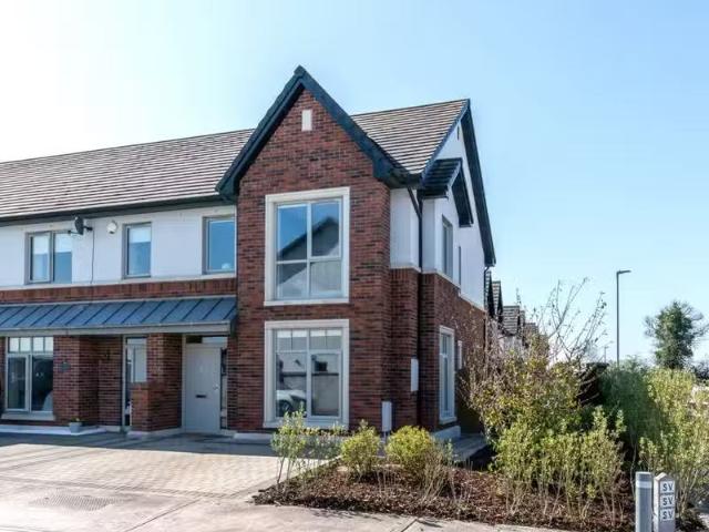 63 The Bailey, Castle Farm, Naas, Co. Kildare, W91AC6H is for.