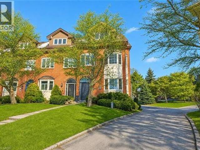 63 Tradewind Drive, Oakville, ON, L6L 6K8 house for sale | Listing ID 40846 | Royal LePage
