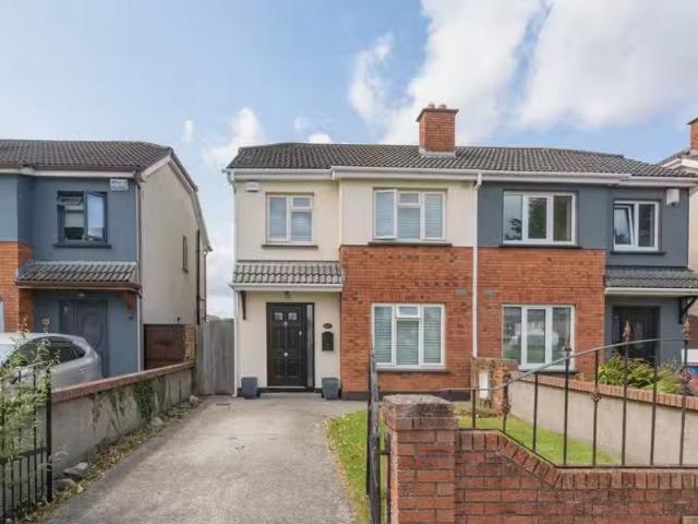 63 Carne Court, Clonsilla, Dublin 15, D15XWP5 is for sale