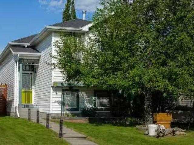 63 Coventry View Ne, Calgary, AB, T3K 5H4 house for sale Li.