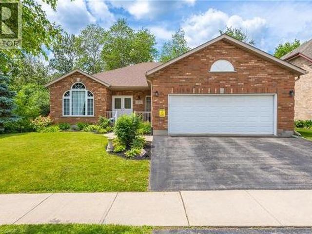 63 Daimler Drive, Kitchener, ON, N2A 3W3 house for sale | Listing ID 40843 | Royal LePage