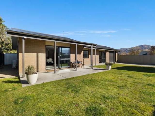 63 Donegal Street, Cromwell, Central Otago