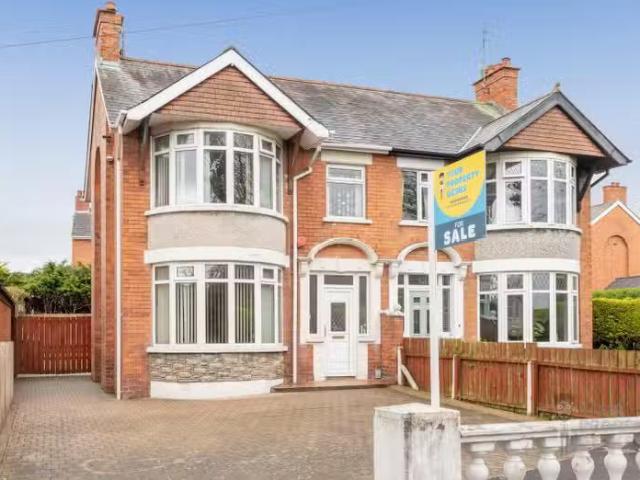 63 Earlswood Road