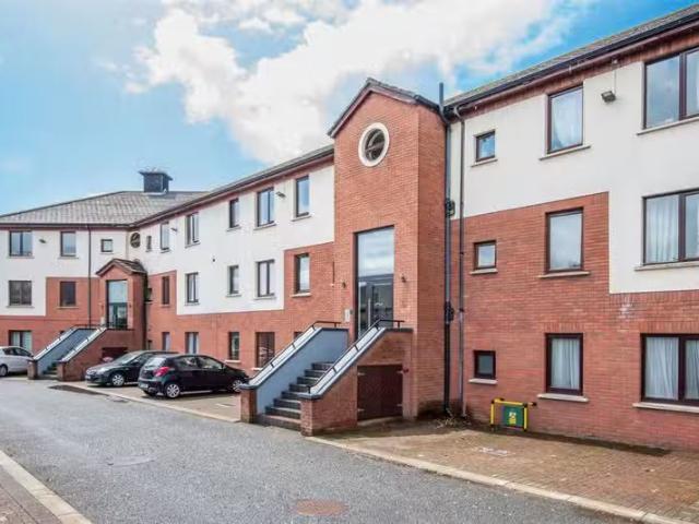 63 Grand Canal View, James's Walk, Dublin