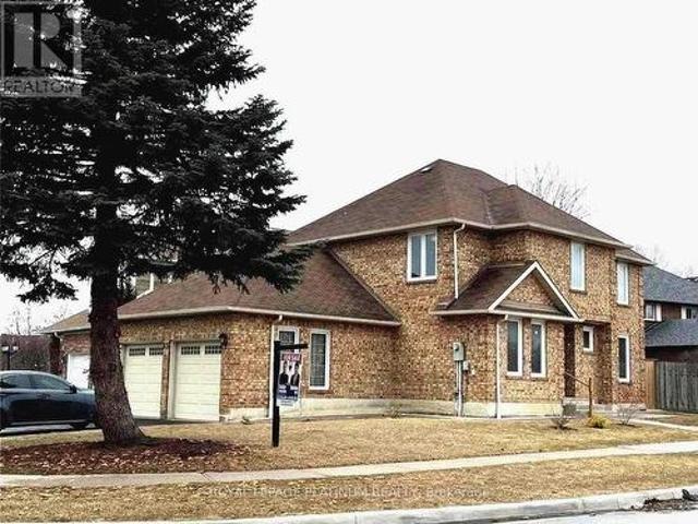 63 Lord Simcoe Drive, Brampton, ON, L6S 5G7 house for sale | Listing ID W13605 | Royal LePage
