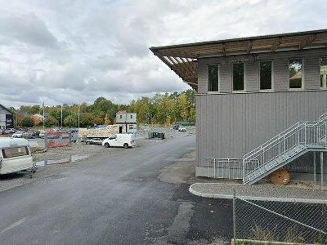 63 m2 lager uthyres i Nacka