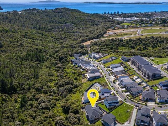 63 Pacific Heights Road, Orewa, Rodney