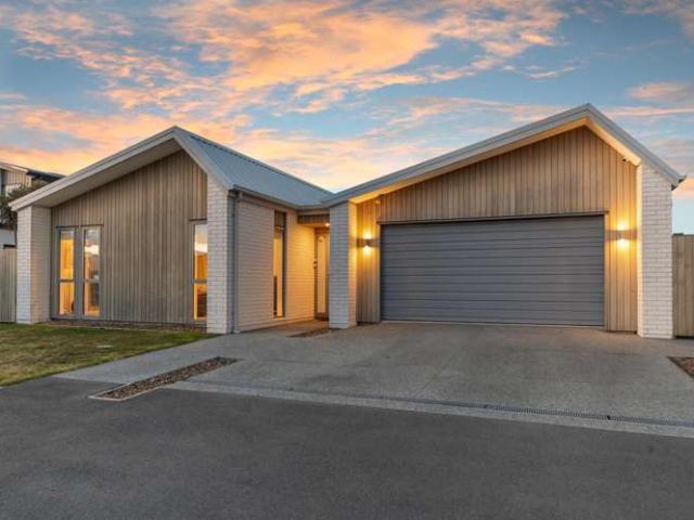 63 Prestons Park Drive, Marshland, Christchurch City
