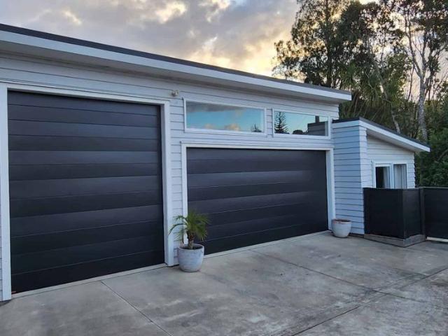 63 Stillwater Crescent, Stillwater