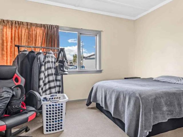 63a Hillside Road, Papatoetoe