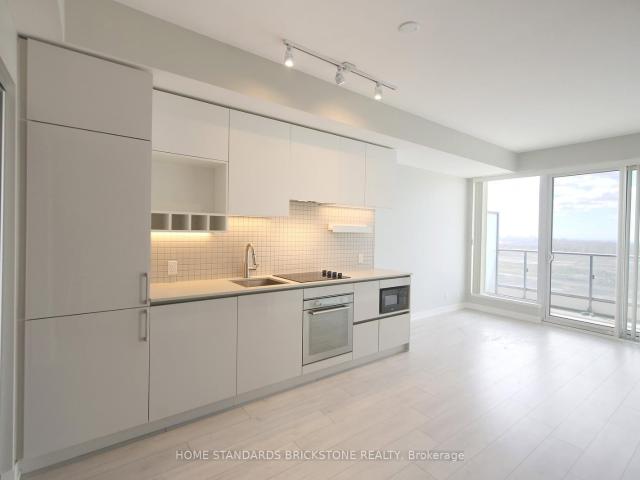 6008 Portage Parkway, Concord | For Sale @ $458,000 | Condos. Ca