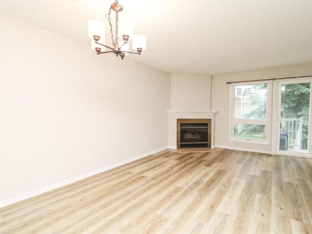 6008 Red Willow Ottawa ON K1C 7H9