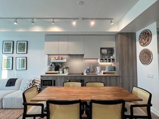 6001 Portage Parkway, Concord | Terminated, N13713 | Condos. Ca