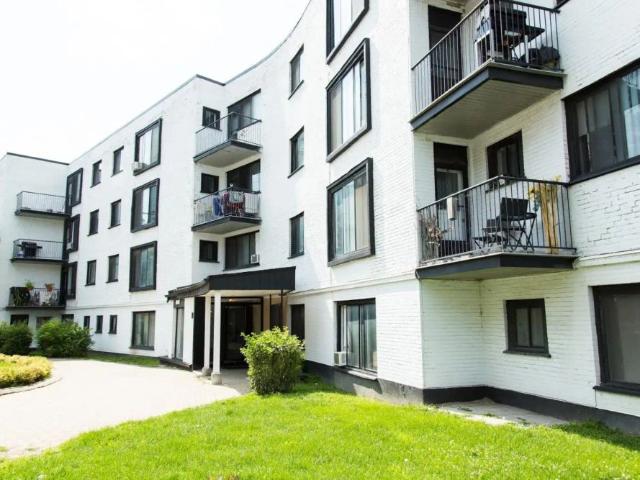 6001 6101 6151 Chemin de la Côte Saint Luc — 207 6001