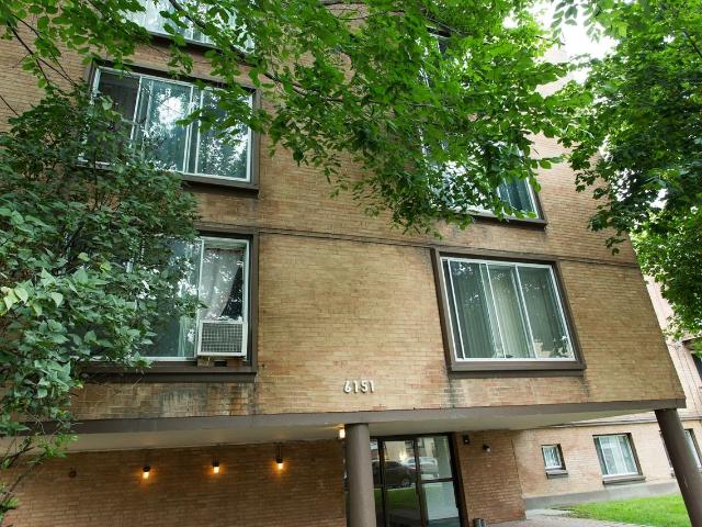 6001 6101 6151 Chemin de la Côte Saint Luc 2 Bedroom Apartment for Rent at 6001 Ch De La Côte Saint Luc, Hampstead, QC H3X 2G4