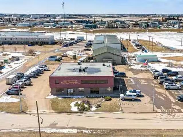 6002 50 Avenue, Lloydminster, AB, T9V 2T9 commercial for sal.