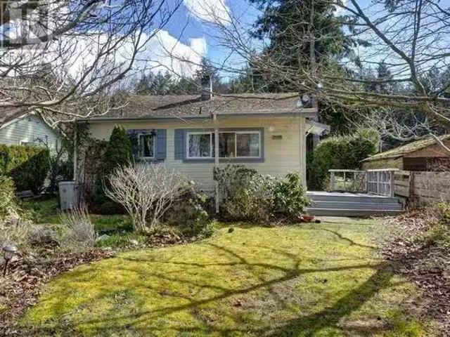 6003 Sechelt Inlet Road, Sechelt, BC, V7Z 0G1 vacant land fo.