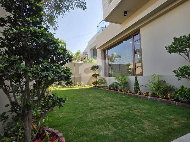 600Yards Brand New Bungalow With Basement Lift Owner Build House Prime Location In Dha Phase 6