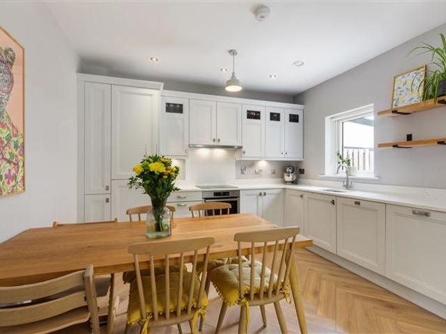 600,000 | 33 Lyreen Lodge, Maynooth, Co. Kildare Sherry FitzGerald Brady O'Flaherty 5002 MyHome. Ie Residential