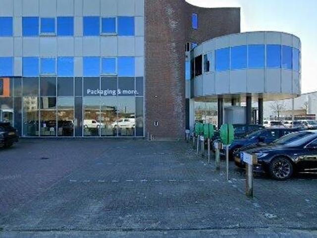 600 m2 office space for rent in Barendrecht