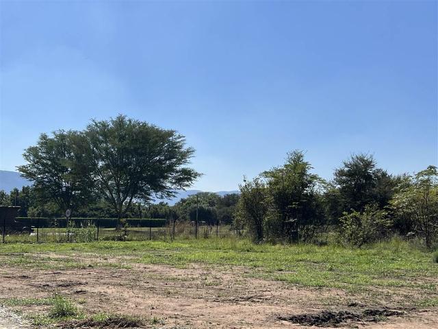 600 m² Land available in Mont Rouge Residential Estate