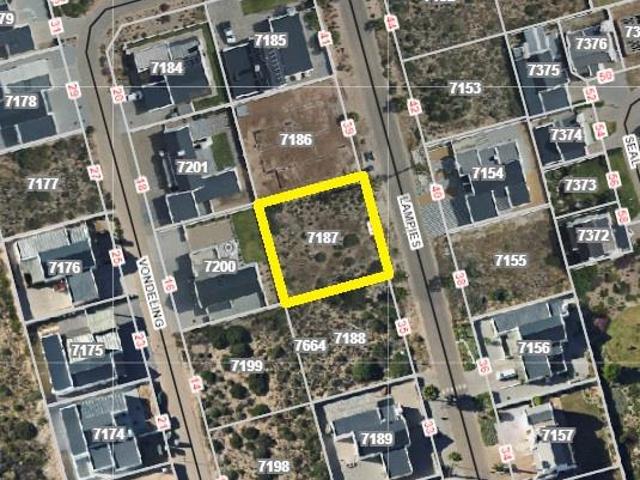 600 m² Land available in Lampiesbaai