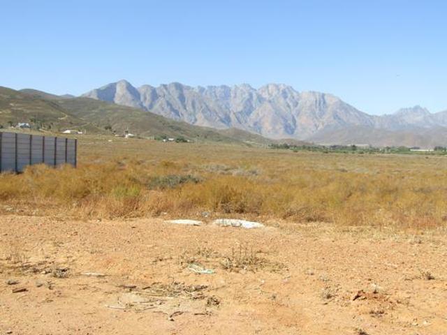 600 m² Land available in Meiringspark