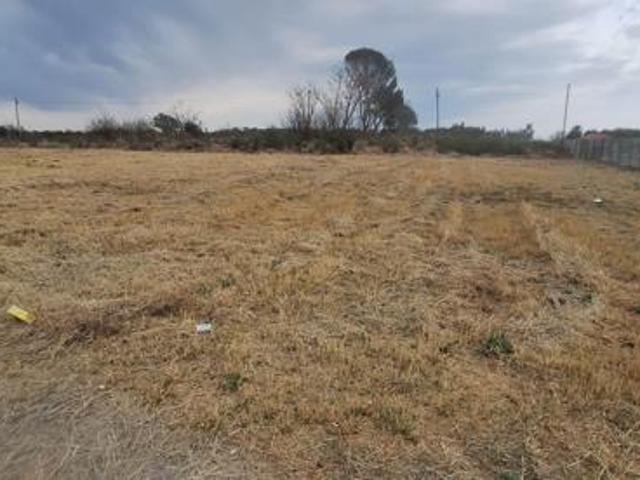 600 m² Land available in Meiringspark