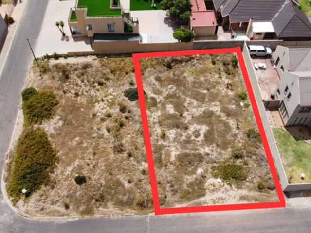 600 m² Land available in Saldanha