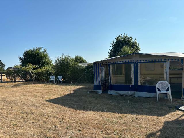 600 mètres de la plage du Lomer