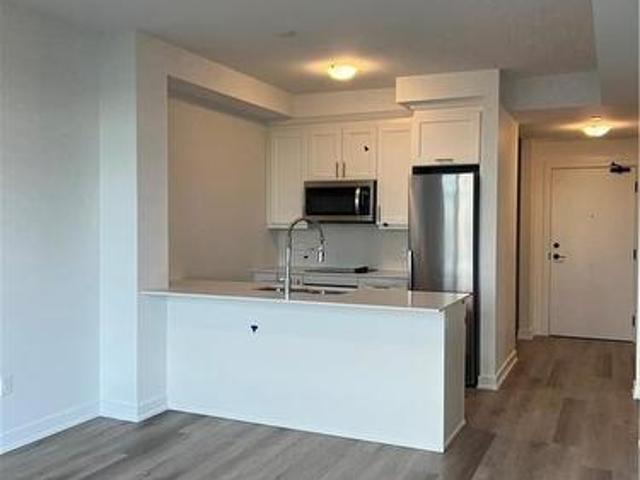 514 600 North Service Road, Hamilton, ON, L8E 0L2 condo for sale | Listing ID 40701 | Royal LePage