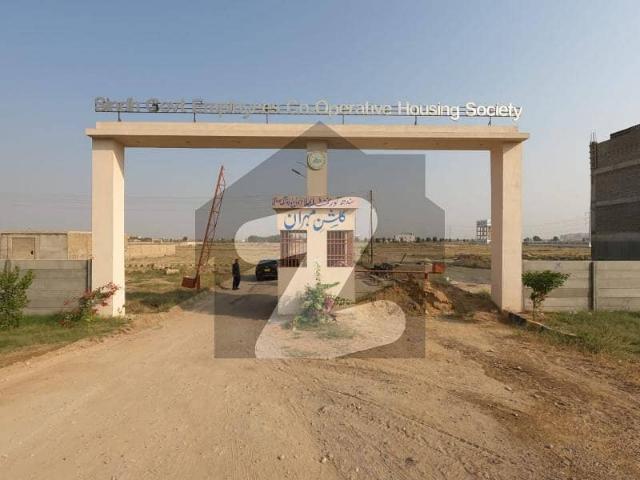 600 Square Yard Hot Location Plot Available For Sale At Gulshan E Mehran Sector 1 Block D