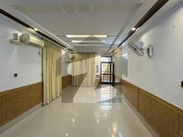 600 sqyd Double story well mentian house for sale North Nazimabad Block D