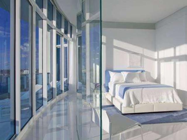 600 Sq/yrds Bungalow 13D1 Available on sale Karachi Gulshan E Iqbal Block 13 ID 35519