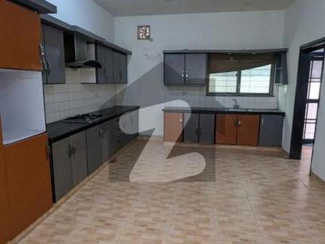 600 SQ Yard Villa Available For Rent DHA Phase 6