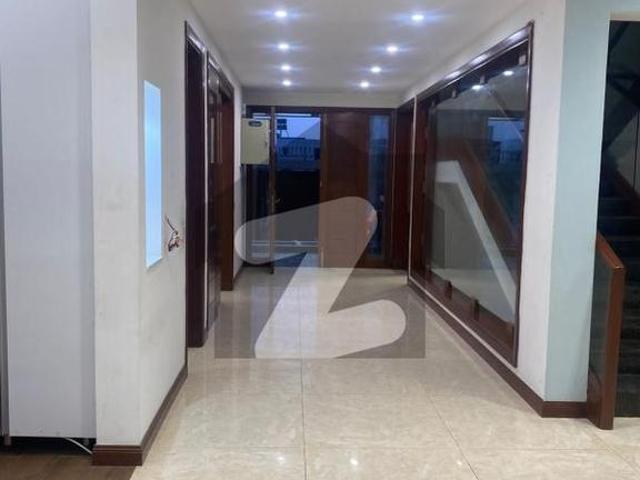 600 SQ Yard Villa Available For Rent DHA Phase 6