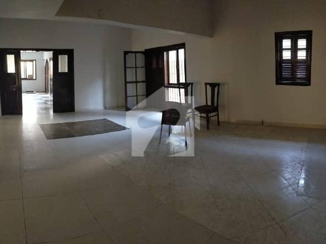 600 Sq. yds house available for sale in block d north nazimabad