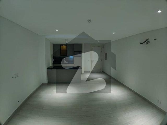 600 Sqft Unfurnished Apartment For Rent On MM Alam Road