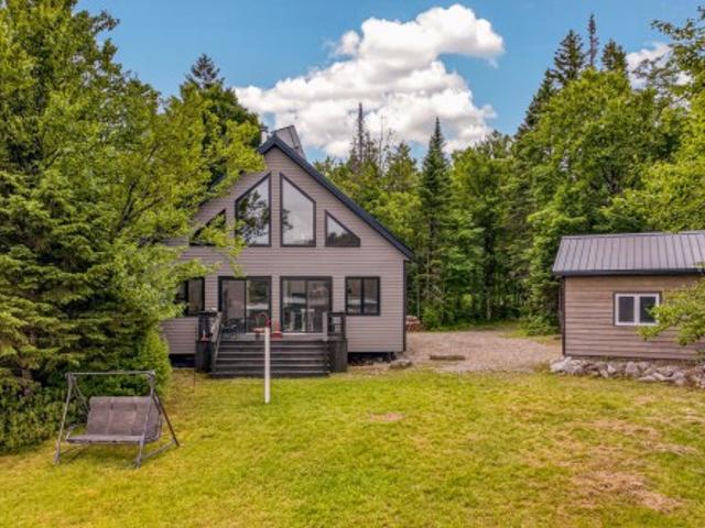 600 Petit Lac À La Meule, Rivière À Pierre, QC, G0A 3A0 house for sale | Listing ID 17760 | Royal LePage