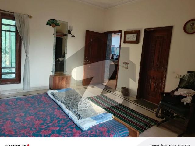 600 Yard 2 Unit Bungalow For Sale DHA Phase 6