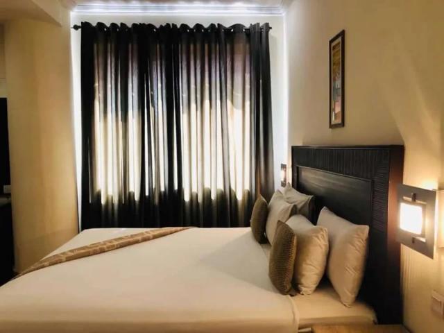 600 yard house for sale urgent Karachi Haidery ID 16479