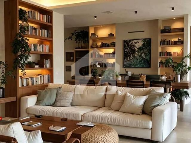 600 Yards Commercial Use Renovated Bungalow For Rent Located On A Wide Road With Tons Of Parking Space Near Tipu Sultan, Shahrah e Faisal and Shaheed e Millat Road Suitable For Companies That Operate 24/7 | Office For Rent