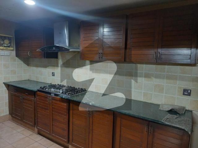600 Yards Corner Affordable House For Sale In Gulshan e Iqbal Block 5