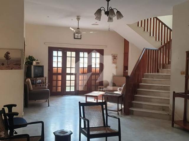 600 Yards Architectural Design Bungalow For Sale In DHA Phase 6