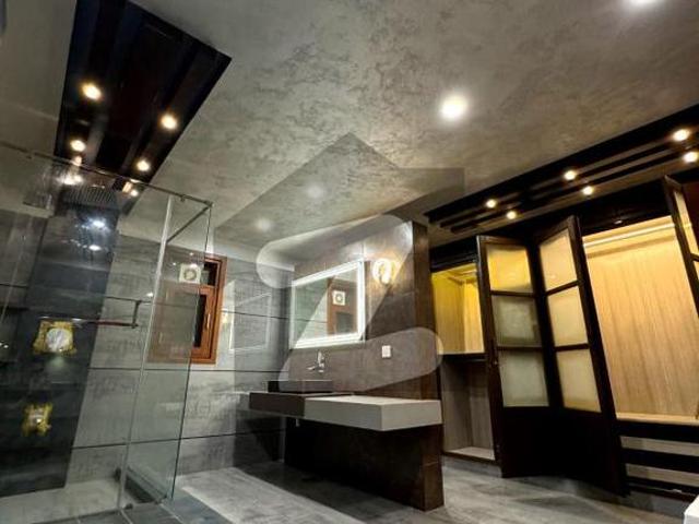 600 Yards Brand New Commercial Facing Bungalow for Sale Off Khayaban e Seher DHA Phase 6 Karachi DHA Phase 6