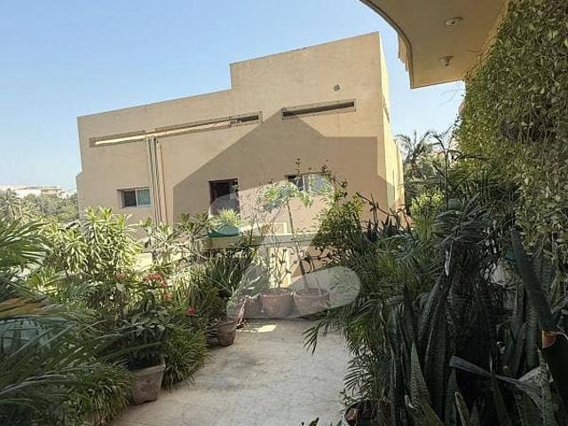 600 yards house available for sale in dha 6