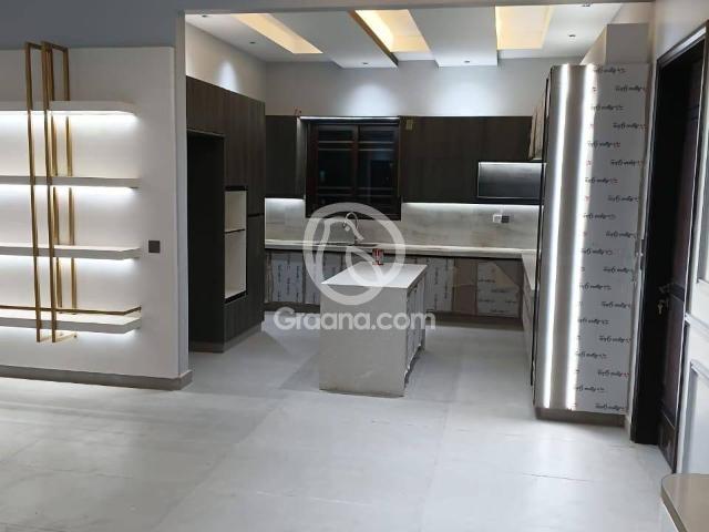 600 Yd² House for Sale
